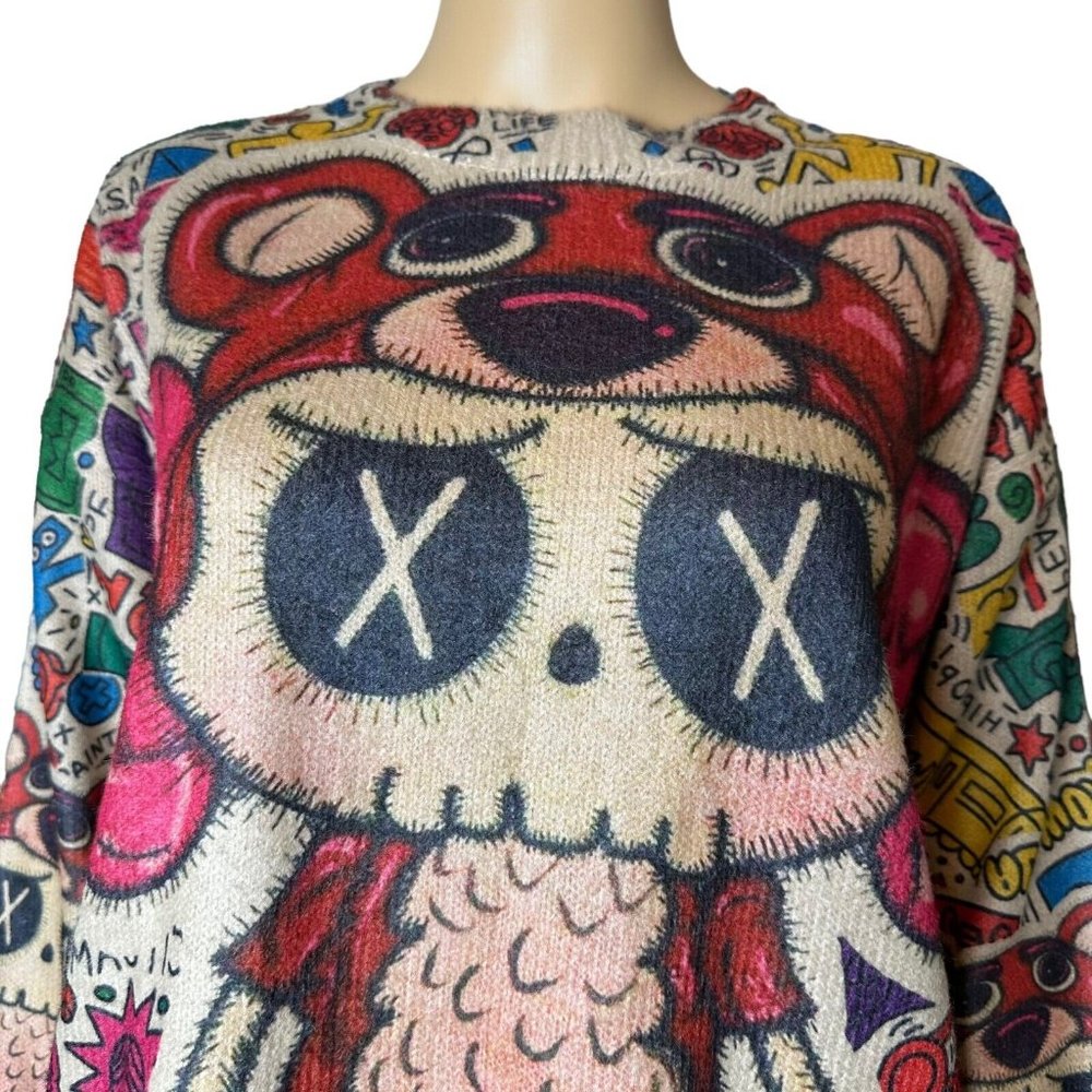 Womens Pullover Sweater Small Beige Red Stretch Crew Neck Print Bear Dolls Relax - Picture 11 of 16
